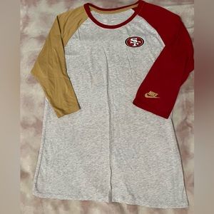 Nike 49er top